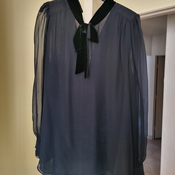 Kate Spade blouse. - Picture 3 of 5